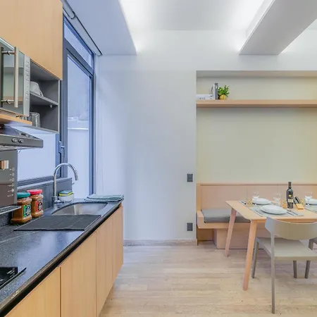 Capitalia - Luxury Apartments - Homero